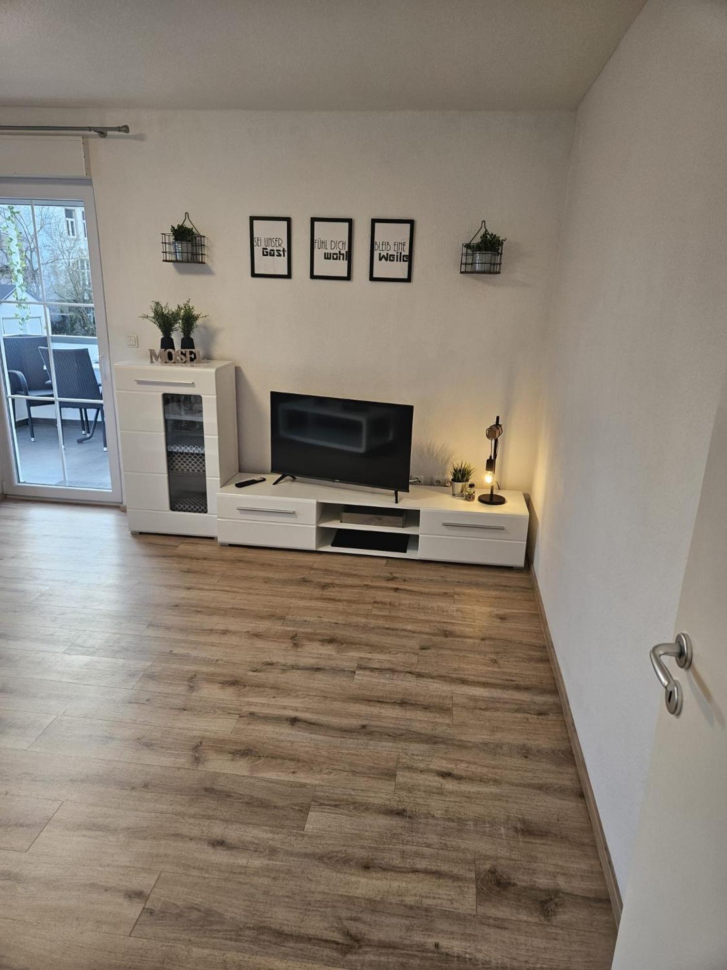 Hakans Moselblick Ferienwohnung Treis-Karden Εξωτερικό φωτογραφία